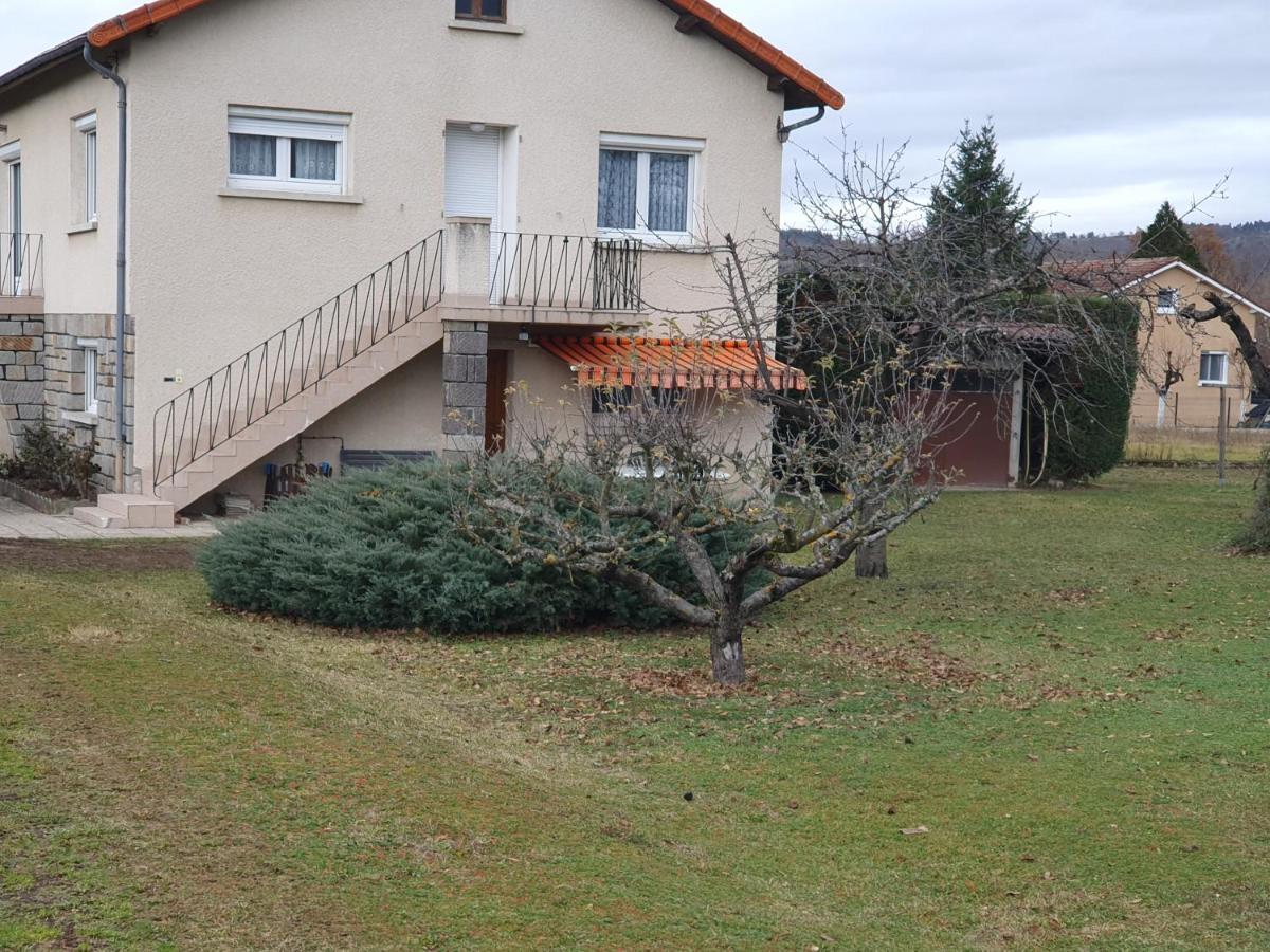 La Bourzede Daire Langeac Dış mekan fotoğraf