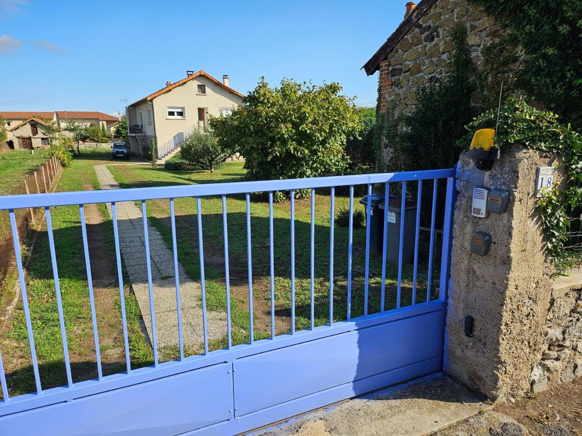 La Bourzede Daire Langeac Dış mekan fotoğraf